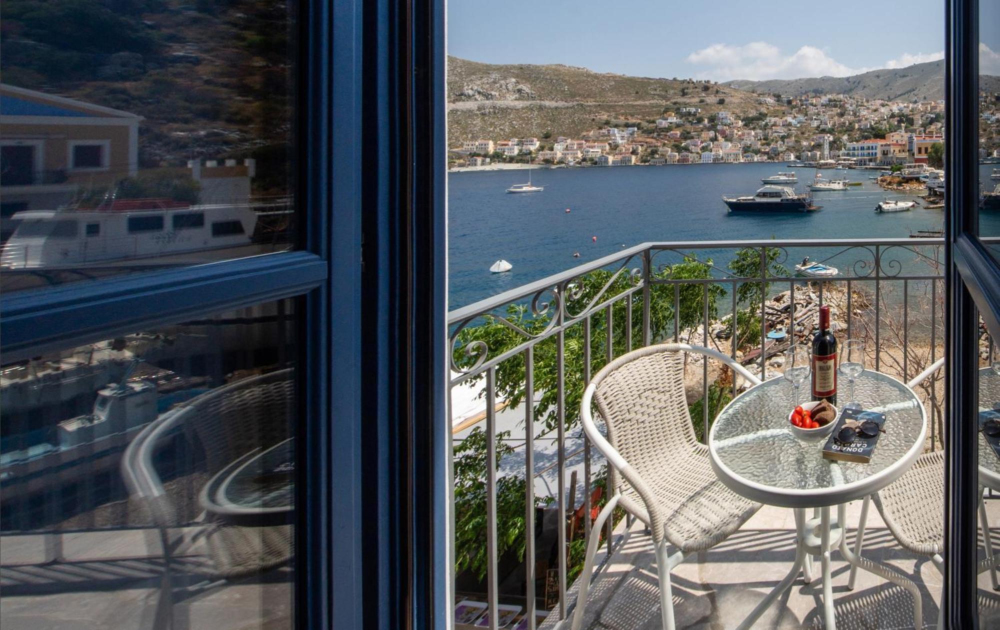 Porto Harani Seaside Apartments Symi Exterior foto